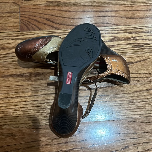 Hot Kiss Wedge Shoes - Picture 4 of 4